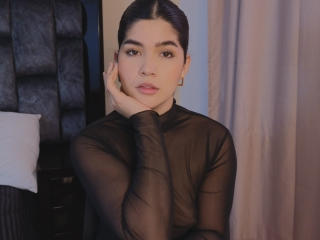 ScarlletZhen - Live Sex Cam - 28178741