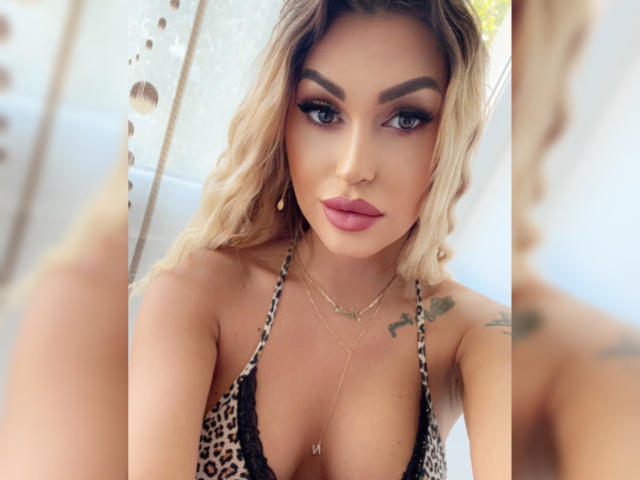 NicolSNaya - Live sexe cam - 28178762