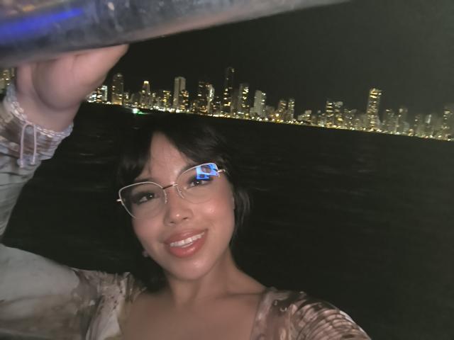 Heyly - Live sex cam - 28182329