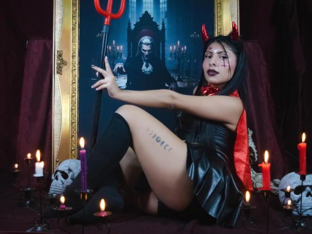 LeiaLaurent - Live Sex Cam - 28183901