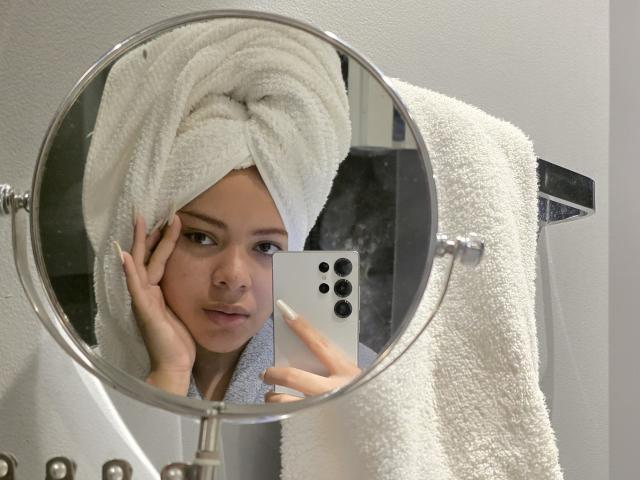 AlicePrice - Live sex cam - 28187648