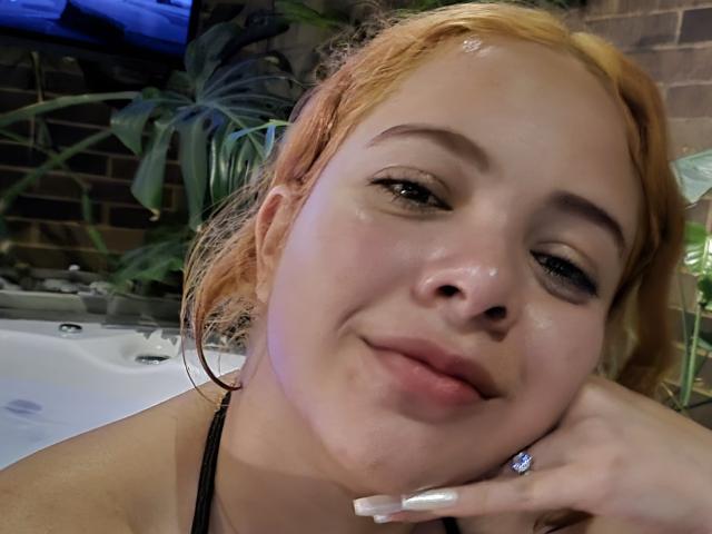 AlicePrice - Live sex cam - 28187663