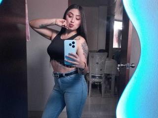 JuliethCruz - Live sex cam - 28193435