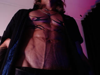 AlexBernal - Sexe cam en vivo - 28197542