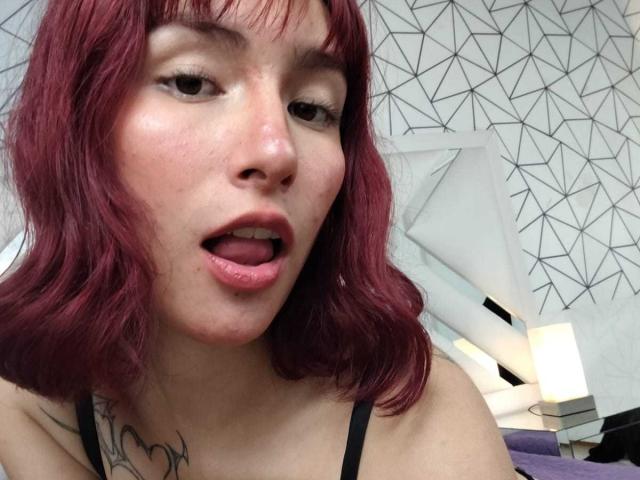 IsabellaHallad - Sexe cam en vivo - 28198658