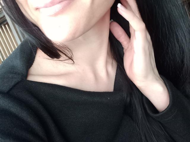 BellaJulls - Live porn &amp; sex cam - 28199399