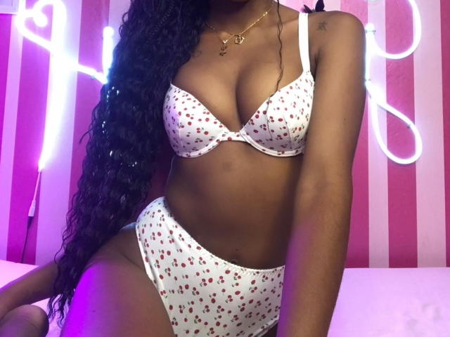 PapillonNoire - Live sex cam - 28200443