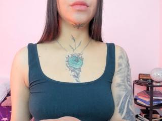 KayleeM - Live sex cam - 28206692