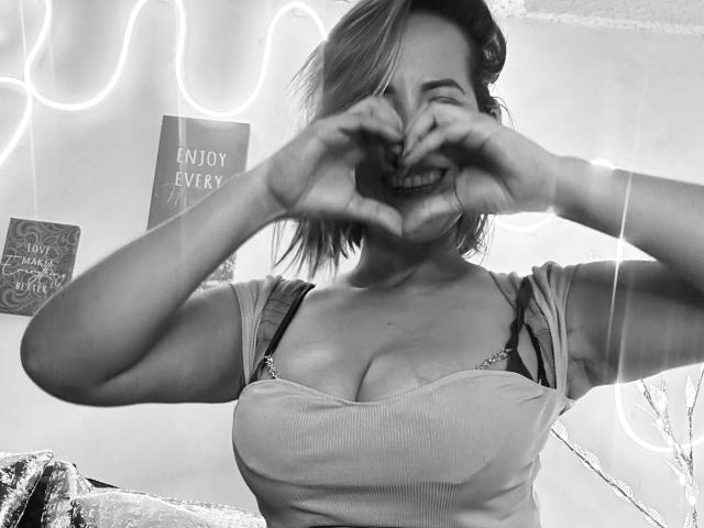 SaritaVelez - Sexe cam en vivo - 28209281