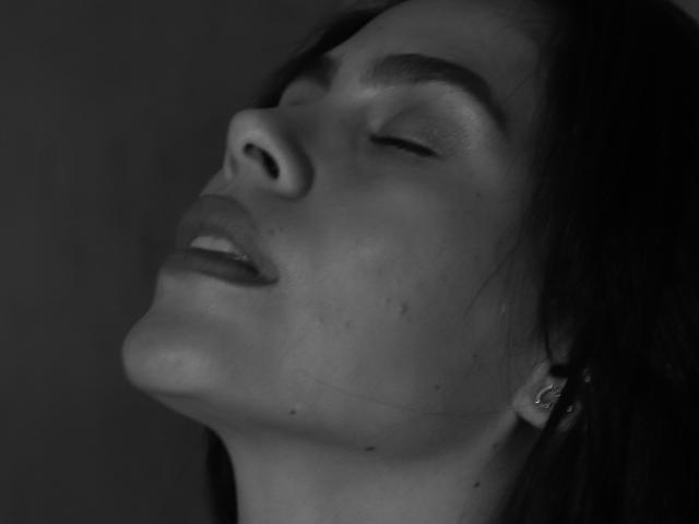 RossaHot - Live sexe cam - 28211810