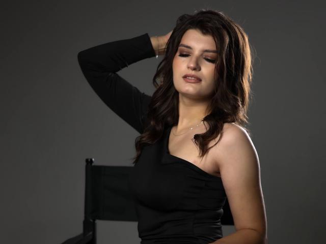 LauraLee69 - Live sexe cam - 28214207