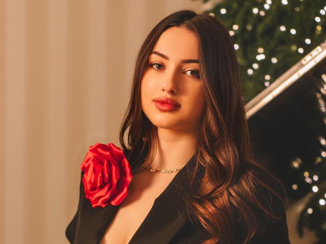 ChristinaBliss - Live Sex Cam - 28214360