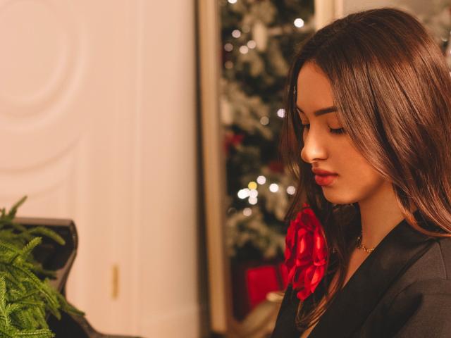 ChristinaBliss - Live sex cam - 28214372