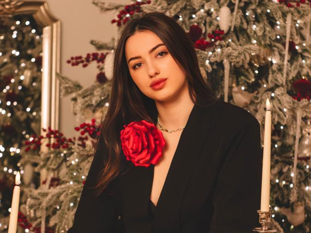 ChristinaBliss - Live sex cam - 28214423