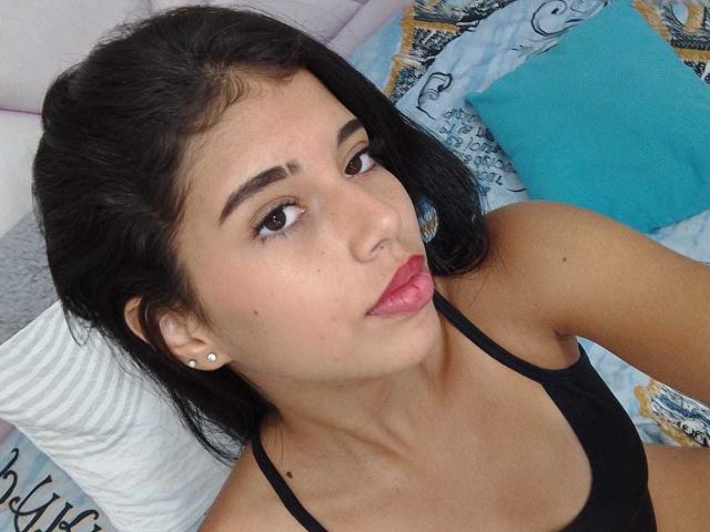 BarelyLegel - Live porn &amp; sex cam - 28215596