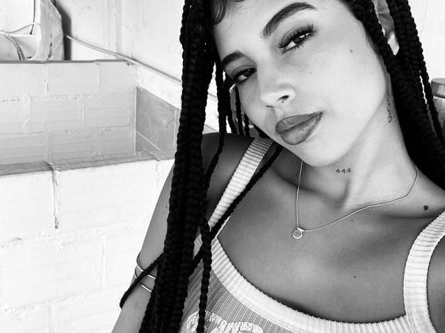 BarelyLegel - Live porn &amp; sex cam - 28215653
