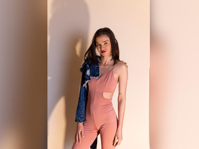 JennaDerose - Live porn &amp; sex cam - 28215938