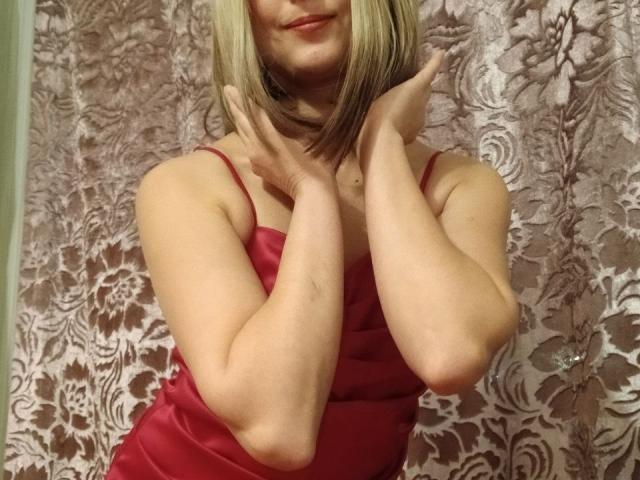 AngelaRoxyx - сексуальная веб-камера в реальном времени - 28218410