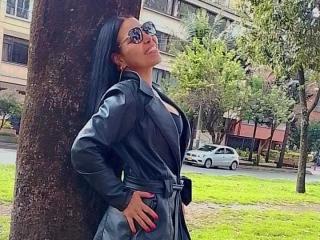 GabrielaSantiel - Live sex cam - 28218722