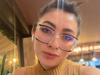 AmelineRousseau - Live sex cam - 28225127