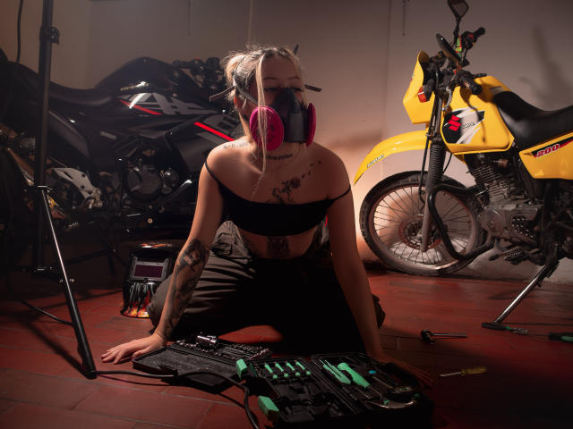 MiaValentine - Live porn &amp; sex cam - 28229804