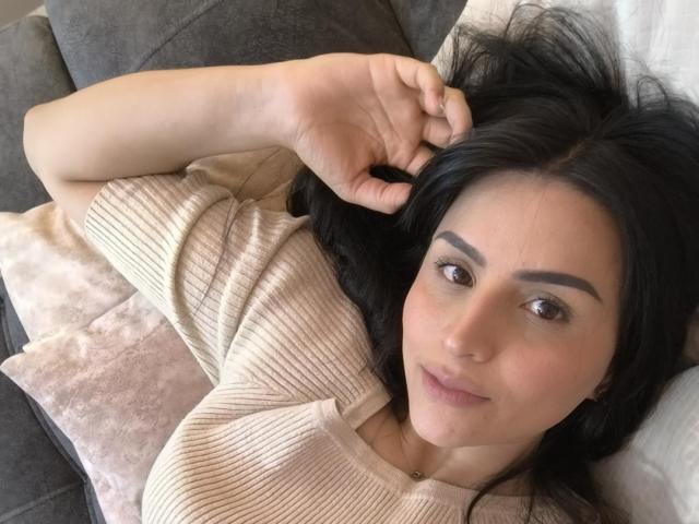 SaraWestt - Live sex cam - 28231211