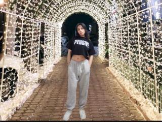 KatherinJohns - Live Sex Cam - 28233167