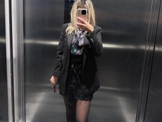 Lellie - Live porn &amp; sex cam - 28233749