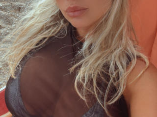 Lellie - Live porn &amp; sex cam - 28233875