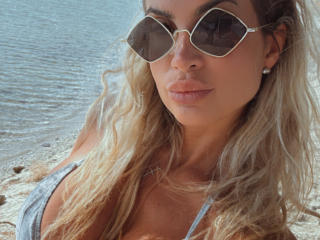 Lellie - Live porn &amp; sex cam - 28233890