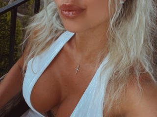 Lellie - Live porn &amp; sex cam - 28233905