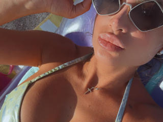 Lellie - Live porn &amp; sex cam - 28233911