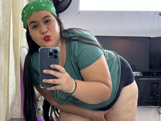 AndreaaX69 - Live sexe cam - 28238936