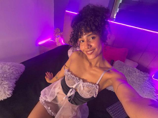 CinthiaWalker - Sexe cam en vivo - 28239881