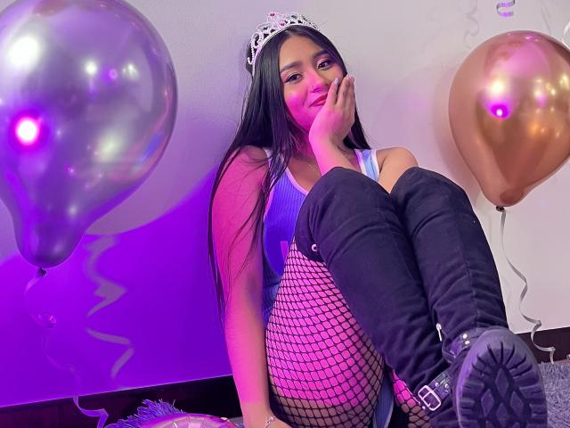 AmmyLewis - Sexe cam en vivo - 28240757