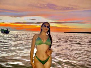 ValeryLeiton - Live porn &amp; sex cam - 28243325