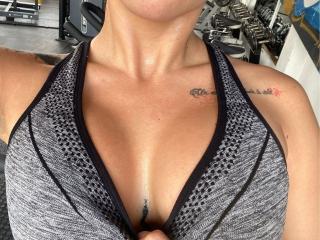 ValeryHarllow - Live sex cam - 28245557