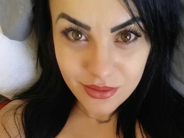 AmmaFrancaise - Live porn &amp; sex cam - 28250324