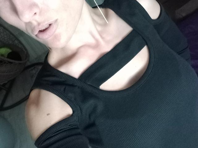 BellaJulls - Live porn &amp; sex cam - 28251587