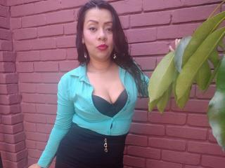 ThaliaSaenz - Live sex cam - 28251833
