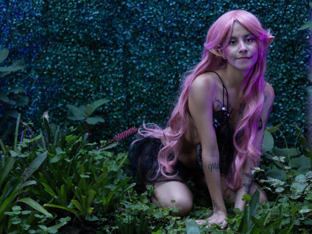 Yliria - Camera khiêu dâm &amp; quyến rũ trực tiếp - 28254527