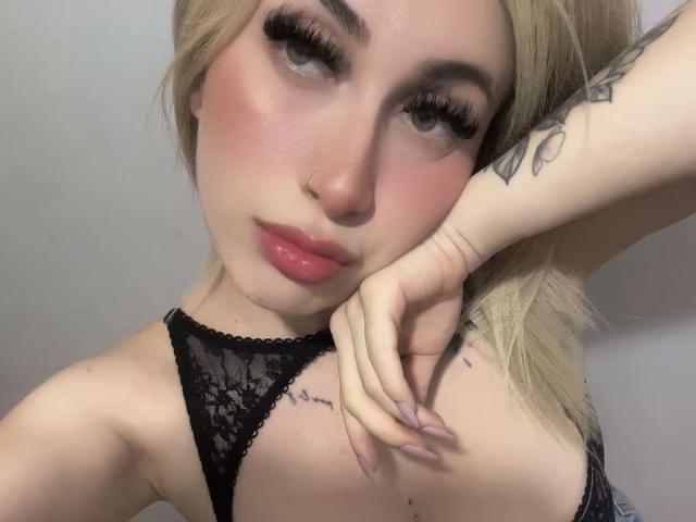 SammyViolet - Live porn &amp; sex cam - 28254605