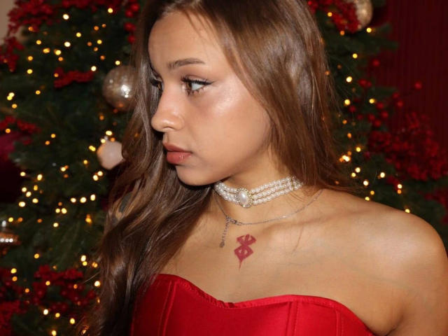 Helena-hot - Live porn &amp; sex cam - 28254965