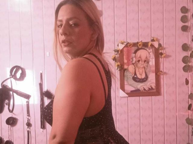KathaleyaGrayyAss - Sexe cam en vivo - 28255427