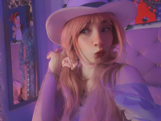 LaurenEvie69 - Live Sex Cam - 28255886