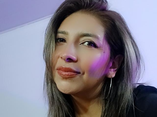 MichelleDumont - Live porn &amp; sex cam - 28257719