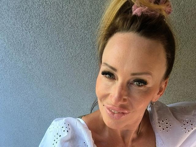 MissJenn-hot - Sexe cam en vivo - 28258400