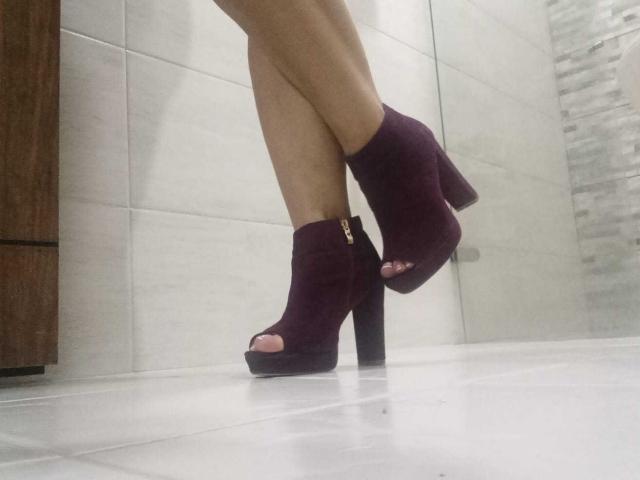 AngeleRoux - Live sexe cam - 28259570