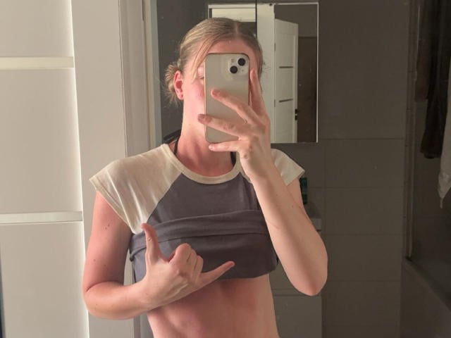 EvelynBlond - Live Sex Cam - 28261040