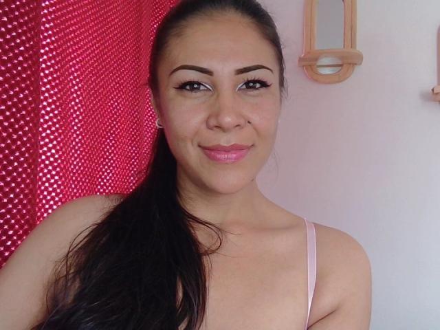 KimmyHolleshot - Live porn &amp; sex cam - 28262096